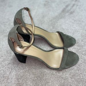 Banana Republic Heels